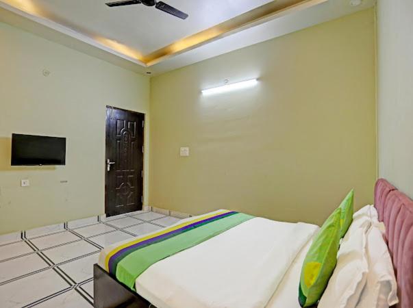 Expo View Residency Hotel Grander Noida Exterior foto