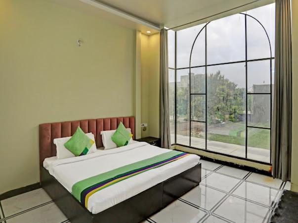 Expo View Residency Hotel Grander Noida Exterior foto