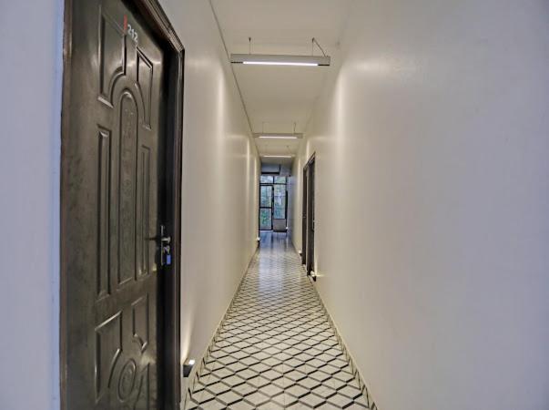 Expo View Residency Hotel Grander Noida Exterior foto